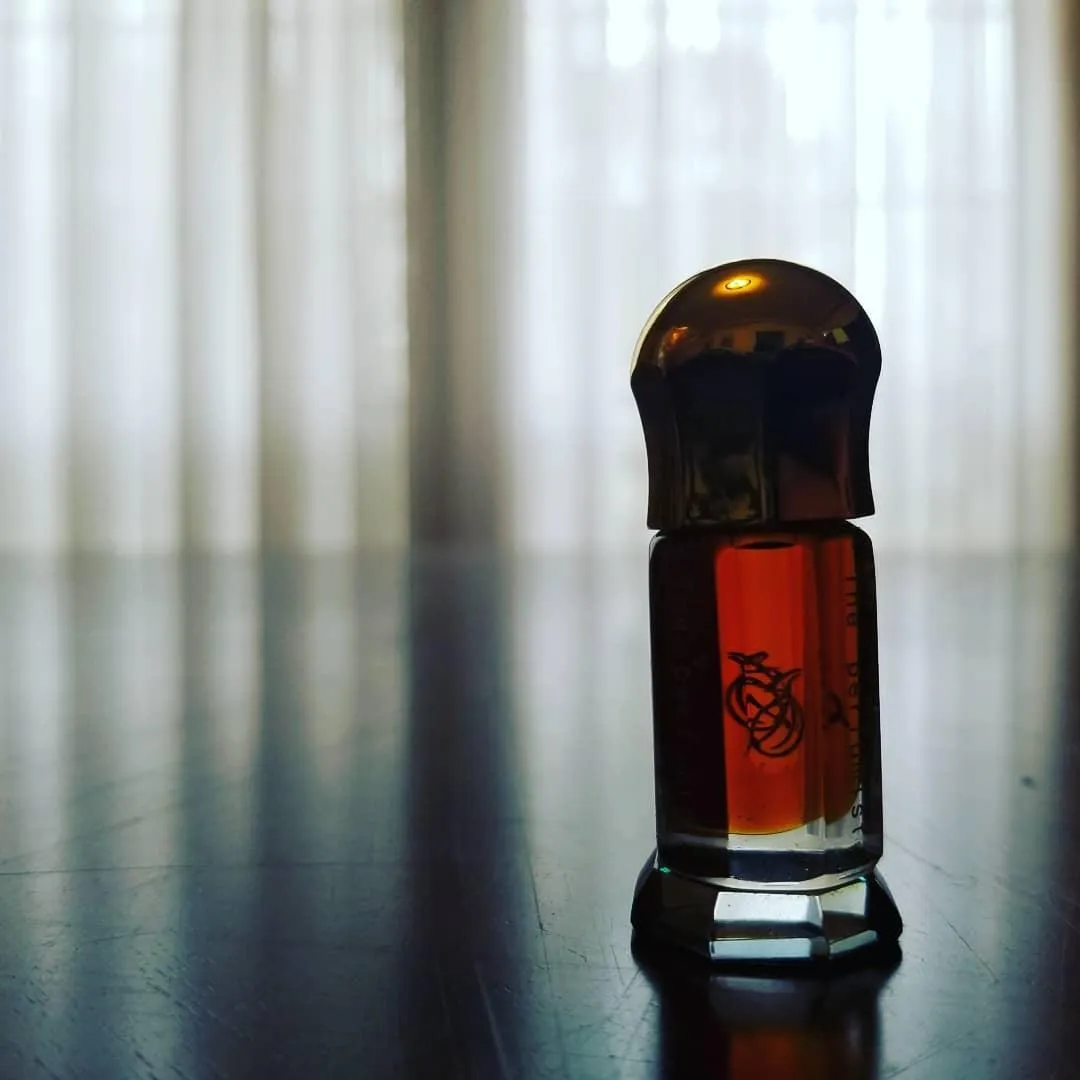 INDI ROSE - Pure rose oil from india - Vegan